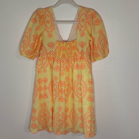 Darling Lilly Pulitzer Yellow and Orange Woman’s Dress Size 2 - Picture 2 of 6